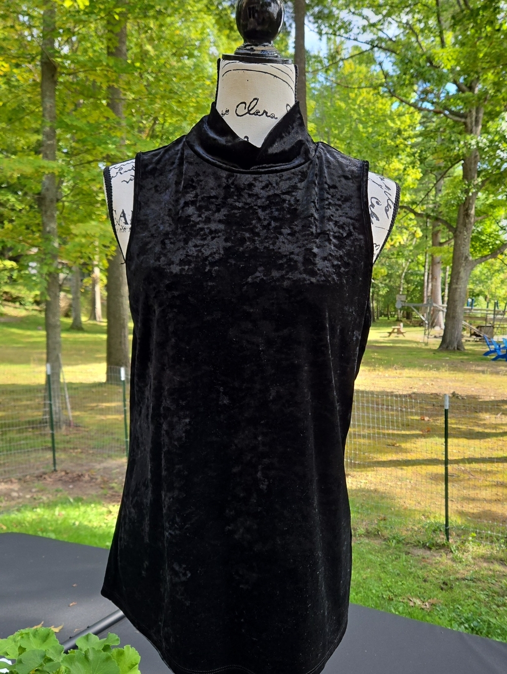 Vince Camuto Black Crushed Velvet Mock Neck Tank